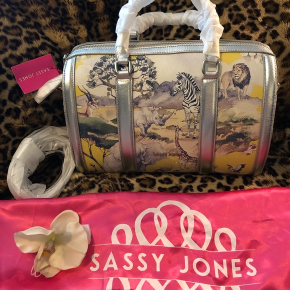 🔥BLACK FRIDAY SALE💥 🌹SASSY JONES BRAND NEW VINTAGE SAMBA TOTE - Picture 9 of 14